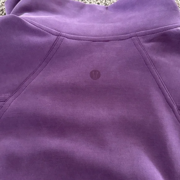 NWT Lululemon Brushed Softstreme Funnel-Neck Zip Up
Dramatic Magenta Size 6 - Picture 8 of 10